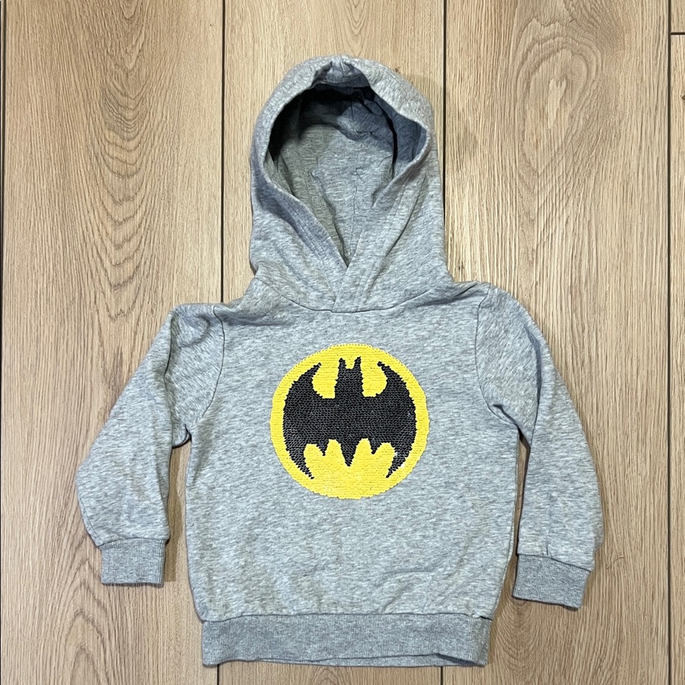 Reversible Superman and Batman Sequence Emblem H&M DC Light Gray Hoodie - Picture 3 of 9